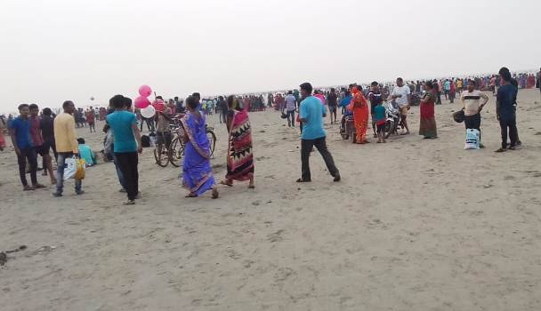 ବିଭିନ୍ନ ସ୍ଥାନରେ ବାରୁଣି ମେଳା ଅନୁଷ୍ଠିତ