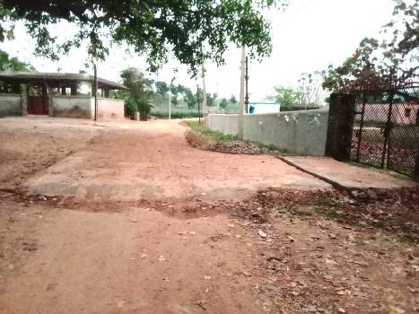 ଆର.ଡି ରାସ୍ତା ଉପରେ ଖର୍ଚ୍ଚ ହେଉଛି ପଞ୍ଚାୟତ ଅନୁଦାନ, ବିନା ସୁଚନା ଫଳକରେ ଚାଲିଛି କାର୍ଯ୍ୟ
