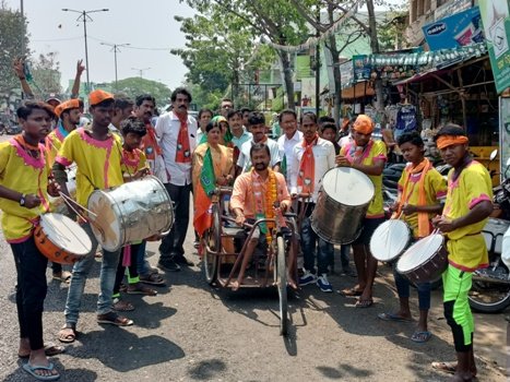 ଚର୍ଚ୍ଚାରେ ୱାର୍ଡ ନଂ ୧୦,ବିଜେପି ପ୍ରାର୍ଥୀ ରବୀନ୍ଦ୍ରଙ୍କ ପ୍ରଚାର ଜୋରଦାର 