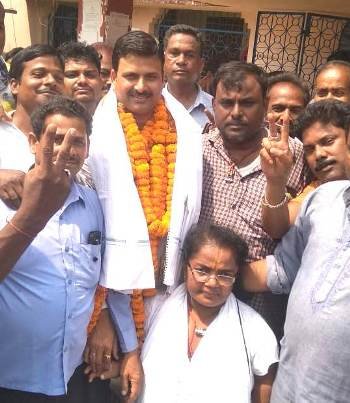 ସ୍ୱାଧୀନ ଭାବେ ନିର୍ବାଚିତ ହୋଇଥିବା ପ୍ରାର୍ଥୀ ହେଲେ ଉପାଧ୍ୟକ୍ଷ