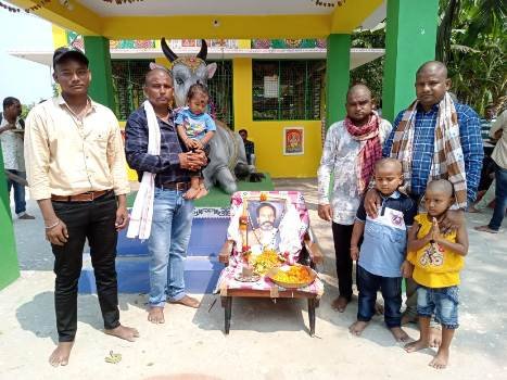 ଫୋଟ ସାମ୍ବାଦିକଙ୍କ ପିତାଙ୍କ ଦ୍ୱାଦଶାହ ଦିବସ ପାଳିତ