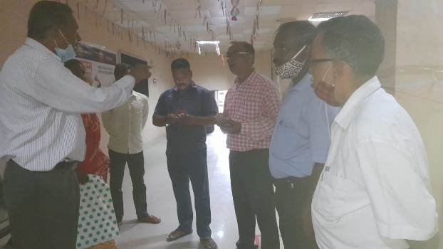 ସାହାରାରେ ଟଙ୍କା ବାନ୍ଧି ନିରାଶ ହୋଇ ଆତ୍ମହତ୍ୟା କରିବାର ଧମକ ଦେଲେ ବରଙ୍ଗ ଗ୍ରାମର ମହିଳା