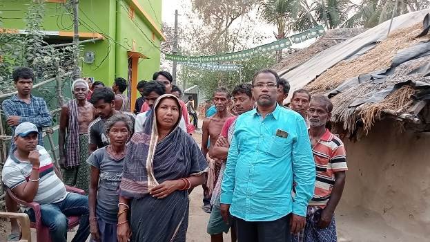 ଘରଘର ବୁଲି ସମସ୍ୟା ବୁଝୁଛନ୍ତି ସରପଞ୍ଚ