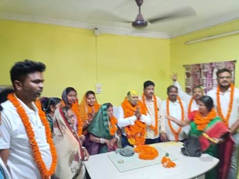 ଜ୍ଞାନ ରଂଜନ ହେମ୍ବ୍ରମ ରାଇରଙ୍ଗପୁର ବ୍ଲକ ଅଧ୍ୟକ୍ଷ ଭାବେ ନିର୍ଦ୍ଵନ୍ଦରେ ନିର୍ବାଚିତ