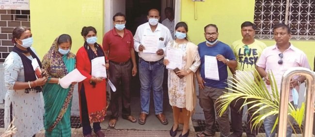 ରେଳ ଷ୍ଟେସନ ପାଶ୍ୱର୍ ବନ୍ଦ ପଦଚଲା ରାସ୍ତା ଖୋଲିବାକୁ ଦାବି