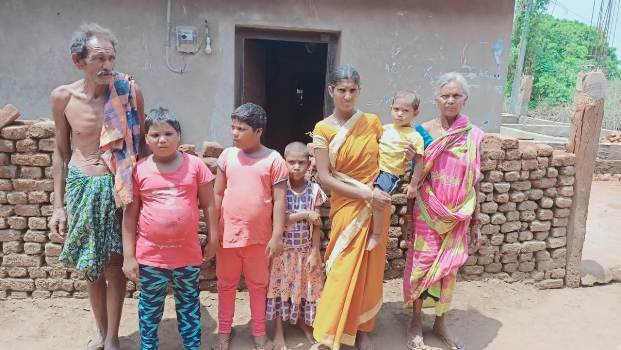 ସାମାଜିକ ସୁରକ୍ଷା ଯୋଜନା କାହା ପାଇଁ : ଜାତୀୟ ପରିବାର କଲ୍ୟାଣ ଯୋଜନାରୁ ବଞ୍ଚିତ ବିଧବା ପୁସ୍ତା