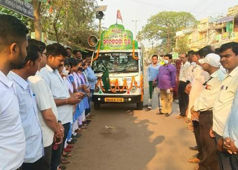 ବୁଗୁଡା ବ୍ଲକରେ ଶିକ୍ଷା ସଚେତନତା ରଥ ର ଶୁଭାରମ୍ଭ