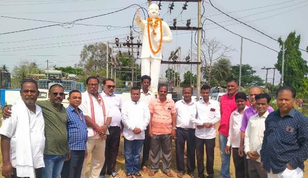 ୪୨ମୌଜାରେ କଂଗ୍ରେସ ପକ୍ଷରୁ ବାବା ସାହେବଙ୍କ ଜୟନ୍ତି ପାଳିତ