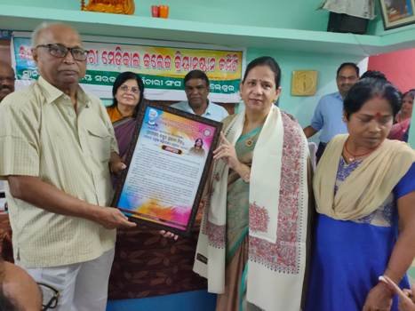 ମେଡିକାଲ କଲେଜ ପ୍ରଫେସରଙ୍କୁ ସମ୍ବର୍ଦ୍ଧନା