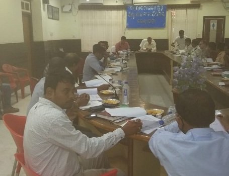 କେନ୍ଦ୍ରାଞ୍ଚଳ ରାଜସ୍ୱ ଆୟୁକ୍ତଙ୍କ ରାଜସ୍ୱ ସମୀକ୍ଷା ବୈଠକ