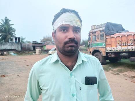 ବ୍ଲକ ପରିସରରେ ସାମ୍ବାଦିକଙ୍କୁ ଆକ୍ରମଣ
