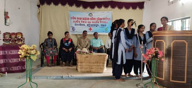 ଛାତ୍ରୀ ଆତ୍ମରକ୍ଷା ପ୍ରଶିକ୍ଷଣ ଉଦଘାଟିତ