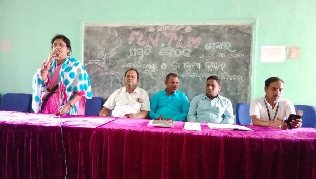 କ୍ଳଷ୍ଟର ସ୍ତରୀୟ ଆଲୋଚନା ଚକ୍ର