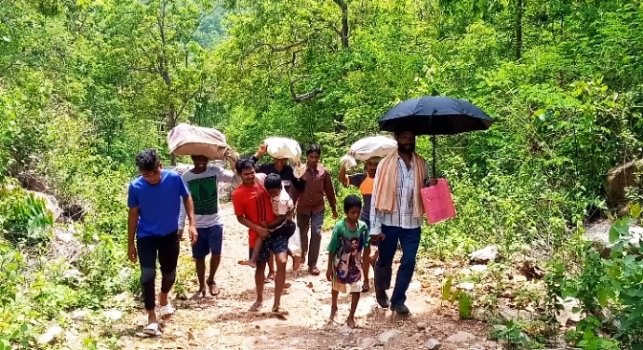 ଆଜି ମଧ୍ୟ ମୌଳିକ ସୁବିଧା ରୁ ବଞ୍ଚିତ ନିଲ୍ଡିକ୍ଲିଆ ଗ୍ରାମ ବାସୀ