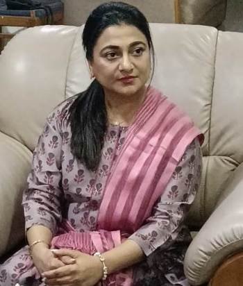 କଲ୍ୟାଣୀଙ୍କ ପରେ କୃଷ୍ଣଚନ୍ଦ୍ର ଗଜପତିଙ୍କ ଅନ୍ୟ ଜଣେ ଦାୟାଦ ନବନୀତା : ପ୍ରତ୍ୟକ୍ଷ ରାଜନିତୀରେ ଆଗ୍ରହୀ