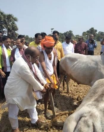 ବାଲିକୁଦା ବ୍ଲକରେ ଜିଲ୍ଲାସ୍ତରୀୟ ଅଖିମୁଠୀ ଅନୁକୁଳ