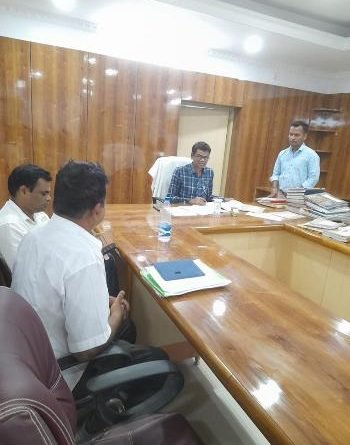 ଭଞ୍ଜନଗର ଉପଜିଲ୍ଲାପାଳଙ୍କ ଦ୍ଵାରା ଭଞ୍ଜନଗର ଉପଜିଲ୍ଲପାଳଙ୍କ କାଯ୍ୟାଳୟର ସମସ୍ତ ବିଭାଗ ତଦାରଖ