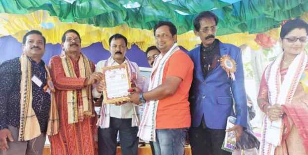 ସାମ୍ୱାଦିକ ଜ୍ଞାନ ବିଶ୍ୱାଳଙ୍କୁ ପରିବେଶବିତ୍ ସମ୍ମାନ