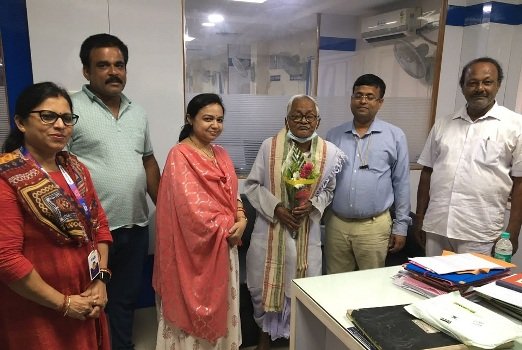 ବୟୋଜ୍ୟେଷ୍ଠ ଶିକ୍ଷକ ଇଶ୍ୱର ଚନ୍ଦ୍ର ସାହୁ ସମ୍ବର୍ଦ୍ଧିତ