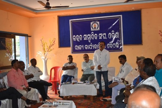 ମତଭେଦ ଦୂର କରି : ଉତ୍କଳ ସାମ୍ବାଦିକ ସଂଘ ଏକ ହେଲା