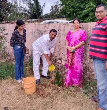 ପ୍ରେରଣା ଗ୍ରୀନ୍ ଆର୍ମି ପକ୍ଷରୁ ଡକ୍ଟରଙ୍କ ଜନ୍ମଦିନରେ ବୃକ୍ଷରୋପଣ ଉତ୍ସବ