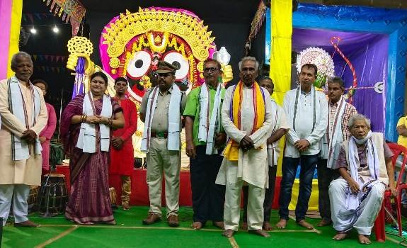 କାଟୁ ଯାତ୍ରାରେ ମନ୍ତ୍ର ମୁଗ୍ଧ କଲା : ଲକ୍ଷ୍ମୀ ନୃସିଂହ କଳା ମନ୍ଦିରର ସାଂସ୍କୃତିକ ସଂଧ୍ୟା