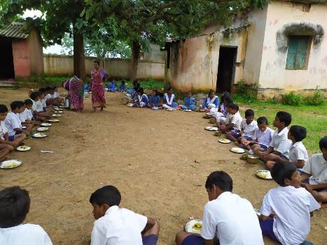 କନ୍ଧମାଳ : ସରକାରୀ ସ୍କୁଲରେ ଅବ୍ୟବସ୍ଥା..