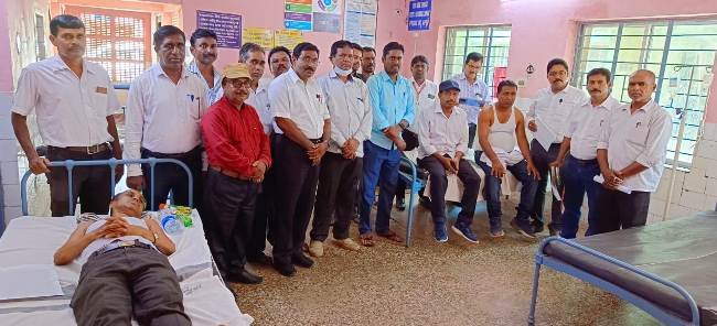 ମୂଲ୍ୟାଙ୍କନ ପରିସରରେ ଗଛ ଡାଳ ପଡି ତିନି ଶିକ୍ଷକ ଆହତ