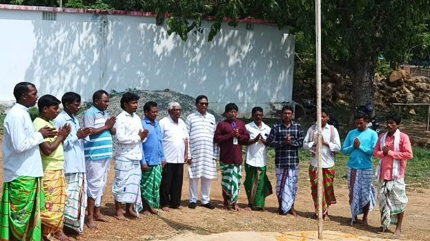 ଆସେକା କାର୍ଯ୍ୟାଳୟରେ ସାନ୍ତାଳି ଲିପି ଅଲଚିକିର ସ୍ରଷ୍ଠା ପଣ୍ଡିତ ରଘୁନାଥ ମୁର୍ମୁଙ୍କ ୧୧୭ ତମ ଜନ୍ମ ଜୟନ୍ତି ପାଳିତ