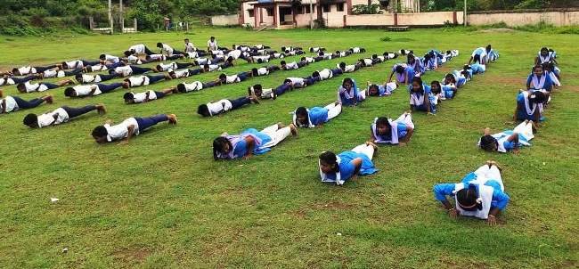 ରାୟଗଡ଼ ବ୍ଲକର ବିଭିନ୍ନ ସ୍ଥାନରେ ଆନ୍ତର୍ଜାତୀୟ ଯୋଗ ଦିବସ ପାଳିତ