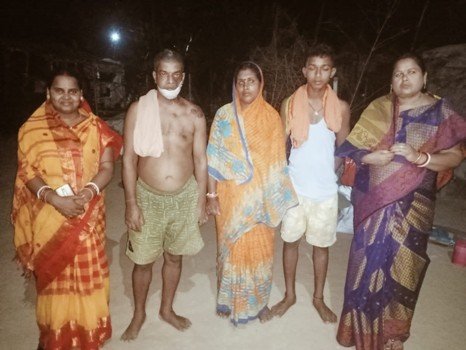 ଅସହାୟ ପ୍ରଶାନ୍ତ ପରିବାର କୁ ସହାୟତା ର ହାତ ବଢାଇଲା ବ୍ୟାସ ଫାଉଣ୍ଡେସନ