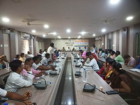 ସାନଖେମୁଣ୍ଡି ରେ ନୂତନ ପ୍ରତିନିଧିଙ୍କ ପ୍ରଥମ ସମିତି ବୈଠକ