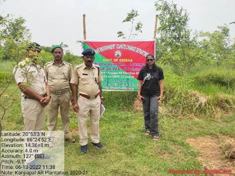 ବନାଞ୍ଚଳ ପରିଦର୍ଶନ କଲେ ବନ ଅଧିକାରୀ