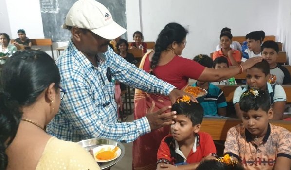 ଆଦର୍ଶ ବିଦ୍ୟାଳୟ ପାଇଁ ପାଠପଢା ଆରମ୍ଭ