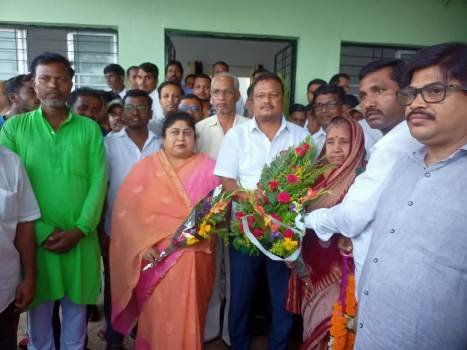 ସାନଖେମୁଣ୍ଡି ବ୍ଲକ ବିଜୁ ଜନତା ଦଳ ତରଫରୁ ଶ୍ରମ ମନ୍ତ୍ରୀ ଙ୍କୁ ସ୍ୱାଗତ ସମ୍ବର୍ଦ୍ଧନା 