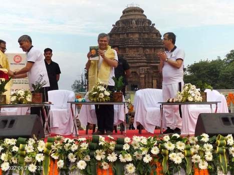 କୋଣାର୍କ ସୂର୍ଯ୍ୟମନ୍ଦିର ପରିସରରେ ୮ମ ଆନ୍ତର୍ଜାତିକ ଯୋଗଦିବସ ପାଳିତ 