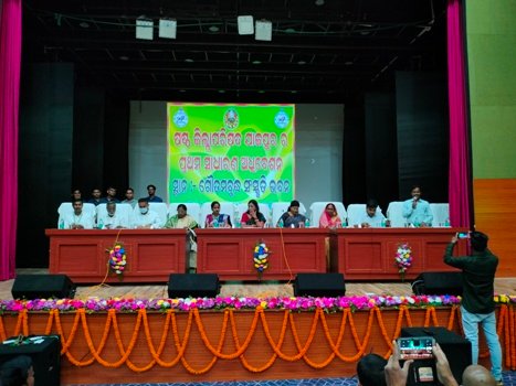 ଷଷ୍ଠ ଜିଲ୍ଲା ପରିଷଦର ପ୍ରଥମ ସାଧାରଣ ବୈଠକ ଅନୁଷ୍ଠିତ