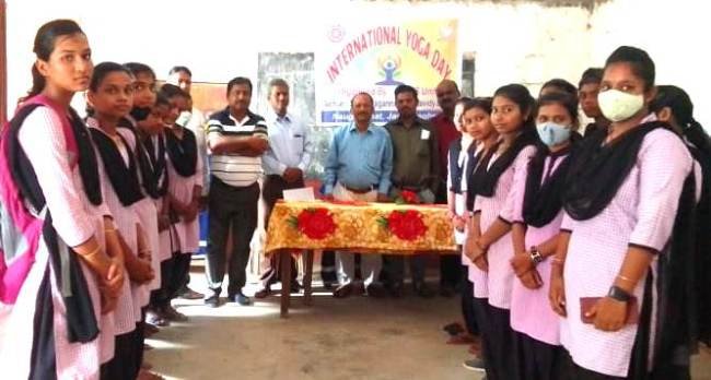 ମହାବିଦ୍ୟାଳୟରେ ଆନ୍ତର୍ଜାତୀୟ ଯୋଗ ଦିବସ ପାଳିତ