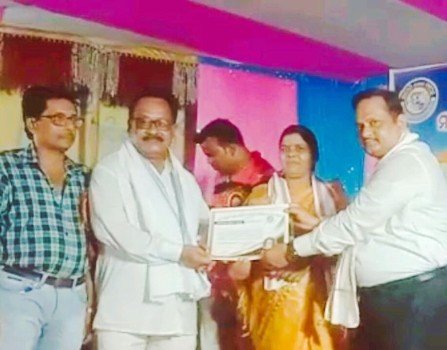 ସାମ୍ବାଦିକ ଦିଲୀପ ଖୁଣ୍ଟିଆଙ୍କୁ କରୋନା ଯୋଦ୍ଧା ସମ୍ମାନ