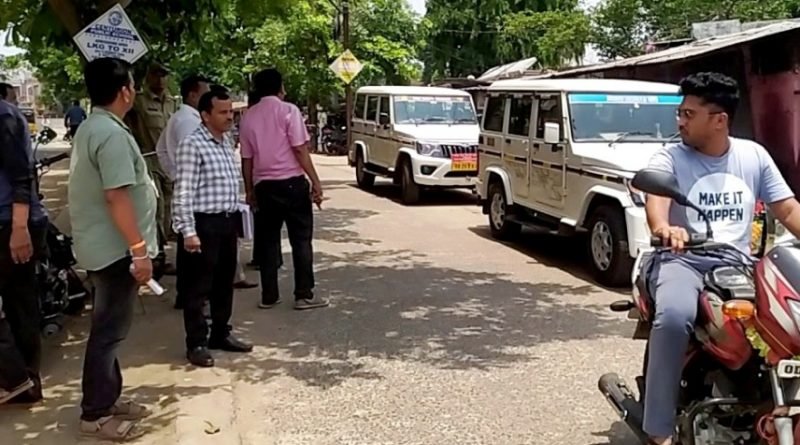 ଜିଲ୍ଲା ଶିଶୁ ସୁରକ୍ଷା ୟୁନିଟ ପକ୍ଷରୁ ପାରଳା ସହରର ବିଭିନ୍ନ ଦୋକାନ ଉପରେ ଚଢଉ