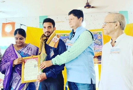 ଯୁବକବି ଜନ୍ମେଜୟଙ୍କୁ ସାରସ୍ୱତ ସମ୍ମାନ 