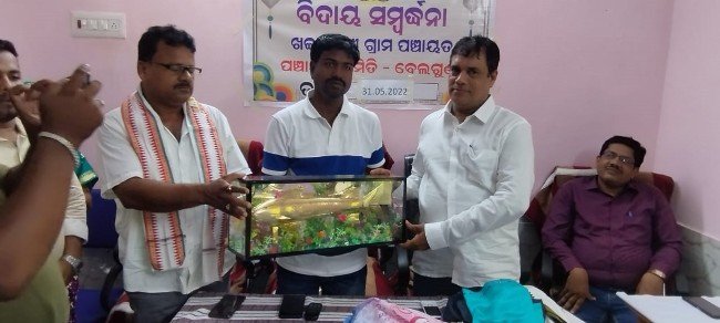 କାଯ୍ୟ ନରିବାହୀ ଅଧିକାରୀ ସନ୍ତୋଷଙ୍କ ଅବସର ଗ୍ରହଣ