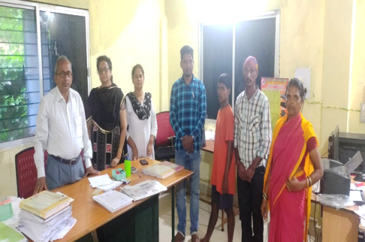 ଉଦ୍ଧାର ନାବାଳକକୁ ପରିବାରକୁ ହସ୍ତାନ୍ତର କଲା ଚାଇଲଡ ଲାଇନ୍‌