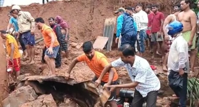 ଫୁଲବାଣୀ ରେ ଘର ଭୁଶୁଡି ମା ଓ ଝିଅ ମୃତ, ବାପା ପୁଅ ଗୁରୁତର   