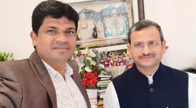 ସ୍ଥାୟୀ ଜମି ପଟ୍ଟା ପାଇବା ପାଇଁ ମୁଖ୍ୟ ଶାସନ ସଚିବଙ୍କ ସହ ଆଲୋଚନା 