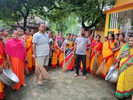 ଏକଲ ଅଭିଯାନ ପକ୍ଷରୁ ବଡରମ୍ପାସରେ ଅଭ୍ୟାସ ବର୍ଗ କାର୍ଯ୍ୟକ୍ରମ 
