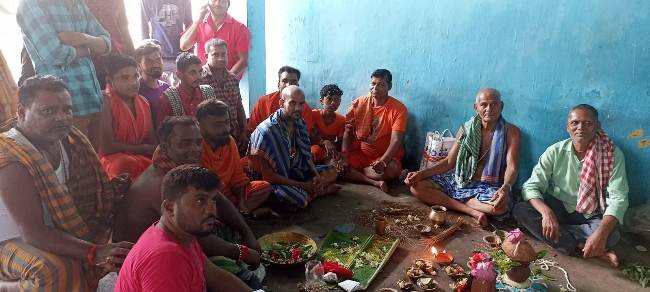 କାଉଡ଼ିଆ ଭକ୍ତଙ୍କ ମାସିକିଆ ସଂକଳ୍ପ ବ୍ରତ ଧାରଣ