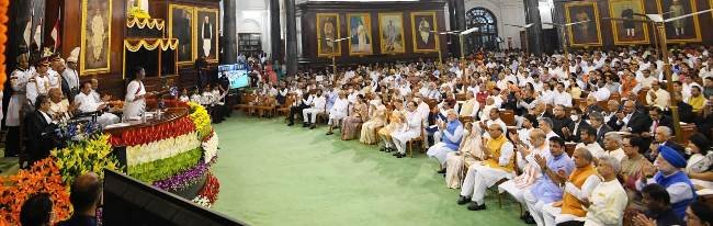 ରାଷ୍ଟ୍ରପତି ଶ୍ରୀମତୀ ଦ୍ରୌପଦୀ ମୁର୍ମୁଙ୍କ ଅଭିଭାଷଣ