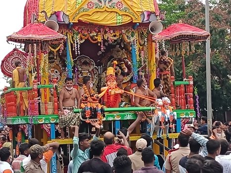 ମହାଆଡ଼ମ୍ବର ସହକାରେ ପାଳିତ ହେଲା ରଥଯାତ୍ରା : ୨ବର୍ଷ ପରେ ବଡ ଦାଣ୍ଡରେ ଭକ୍ତ ଓ ଭଗବାନଙ୍କ ମିଳନ