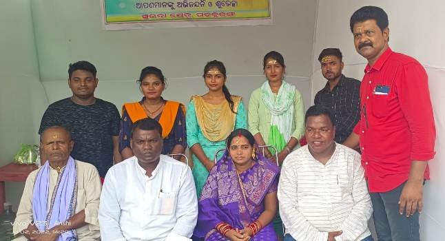 ଗଡକୁଜଙ୍ଗ ରଥଯାତ୍ରାରେ ଜେ.ଏସ୍‌.ଡବ୍ଲ୍ୟୁ ପକ୍ଷରୁ ପାନୀୟ ଜଳ ଓ ମାସ୍କ ବଣ୍ଟନ